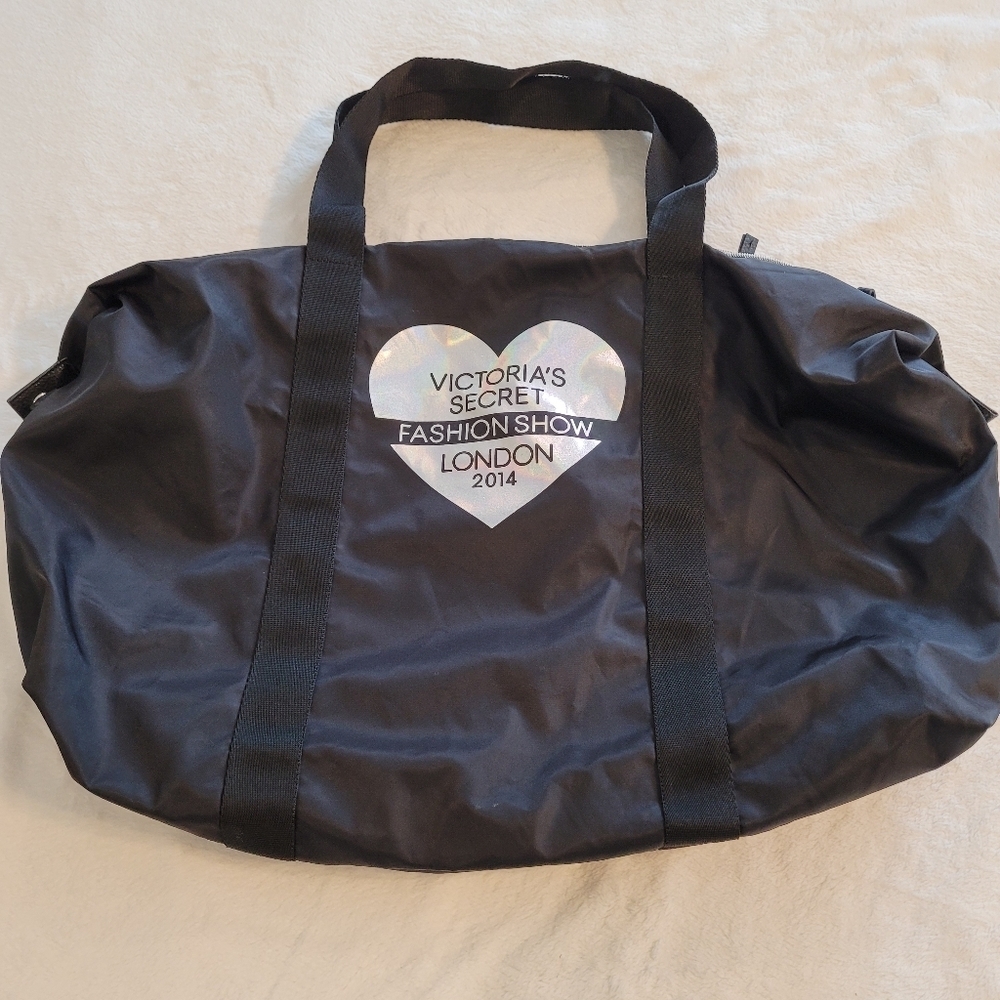 VS Collector Fashion Show London 2014 Duffel Weekender Bag Set Black